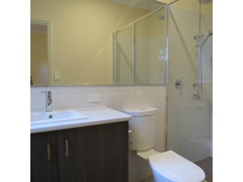 3/25 Boonooloo Road, Kalamunda WA 6076