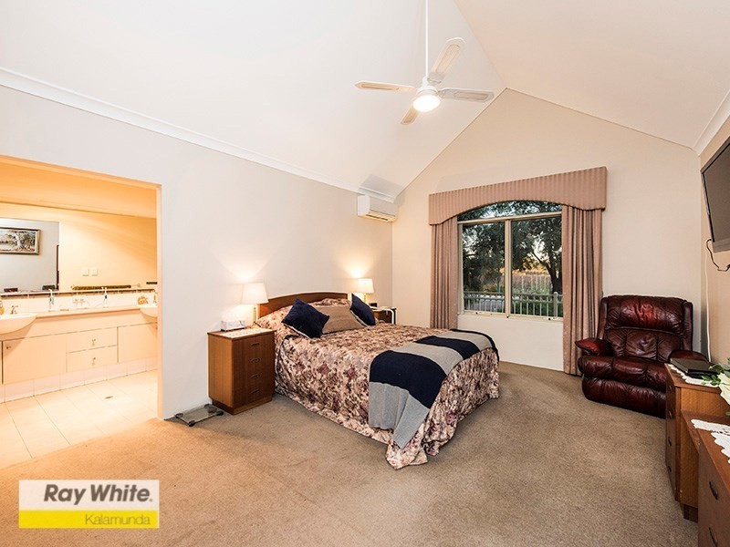 35 Halleendale Road, Walliston WA 6076