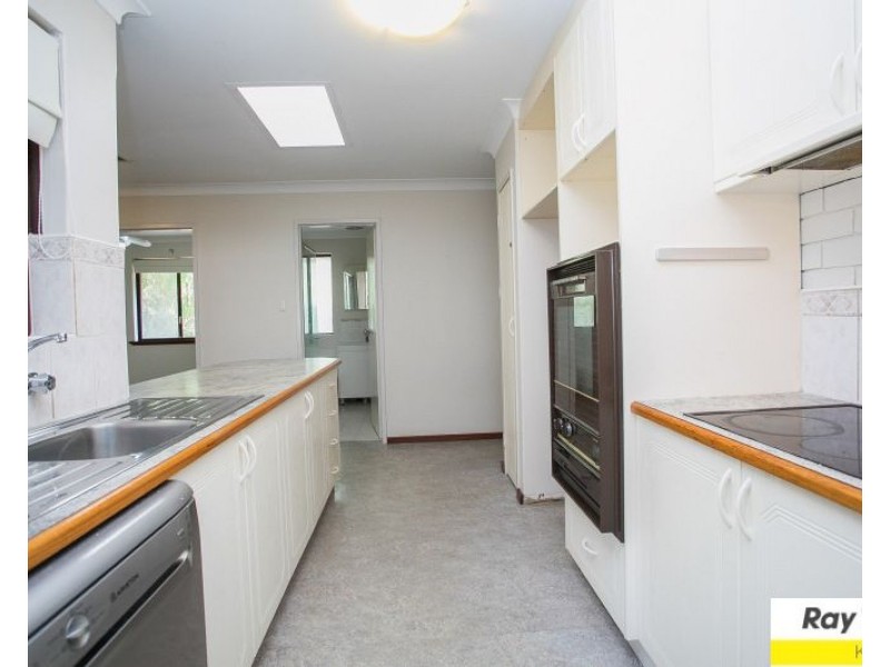 28 Banksia Road, Walliston WA 6076