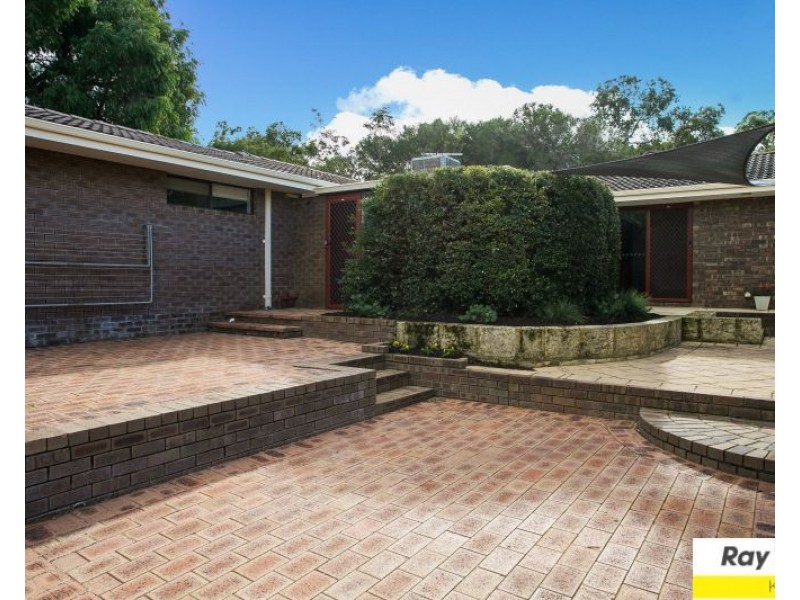 28 Banksia Road, Walliston WA 6076