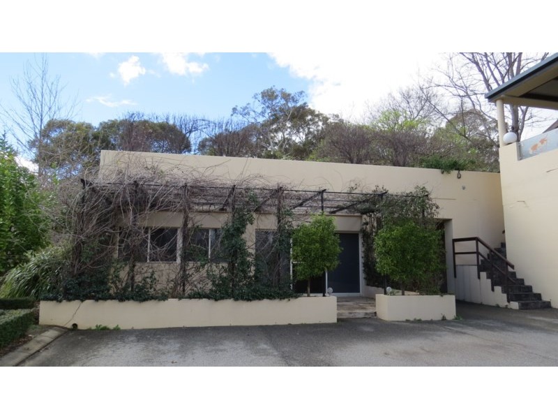 32 Whistlepipe Court, Forrestfield WA 6058