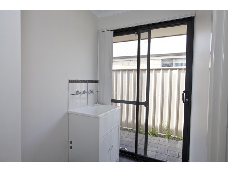 8 Norwich Way, High Wycombe WA 6057