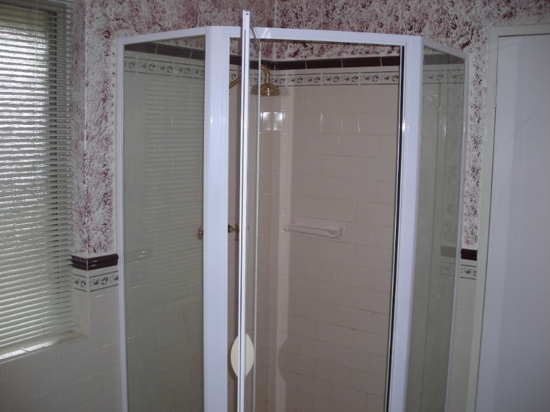 10 Tingle Close, Maida Vale WA 6057