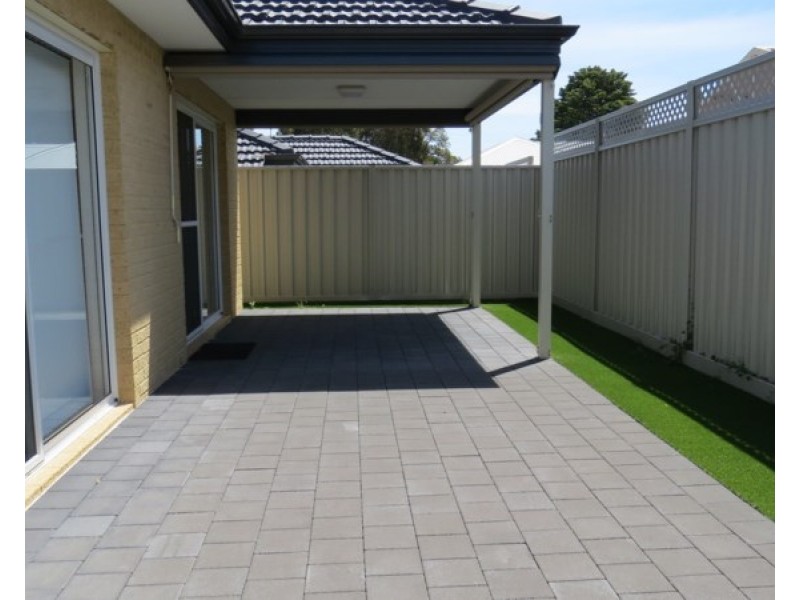 2B White Road, Kalamunda WA 6076