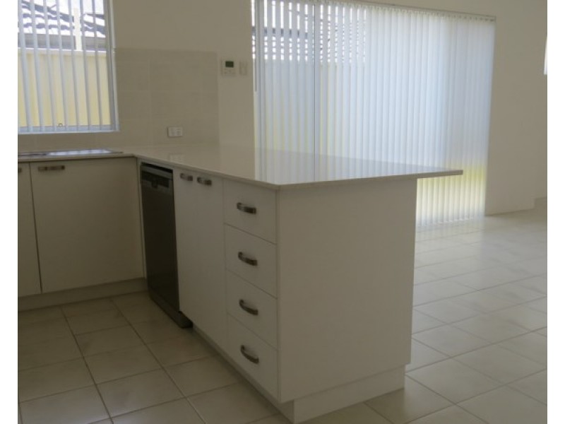 2B White Road, Kalamunda WA 6076