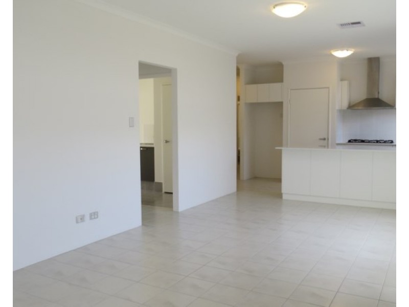 2B White Road, Kalamunda WA 6076