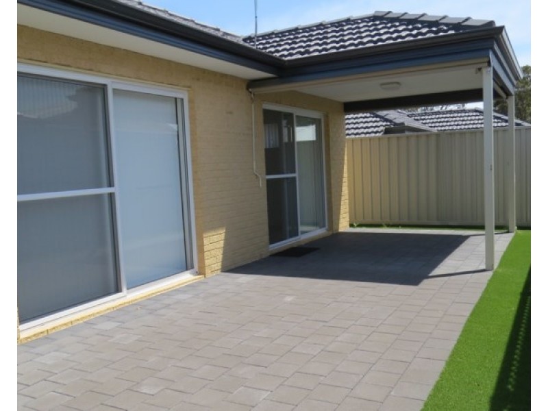 2B White Road, Kalamunda WA 6076