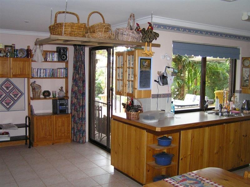 65 Chislehurst Road, Lesmurdie WA 6076