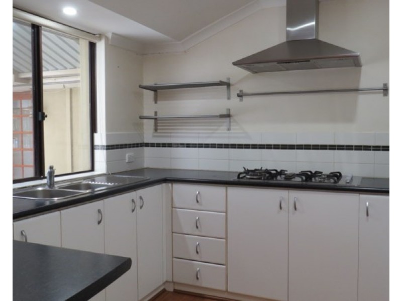 15 Snowball Road, Kalamunda WA 6076