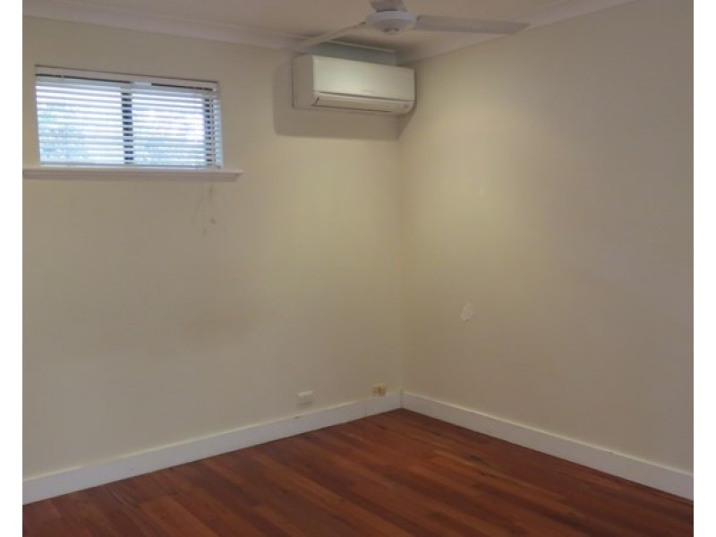 15 Snowball Road, Kalamunda WA 6076