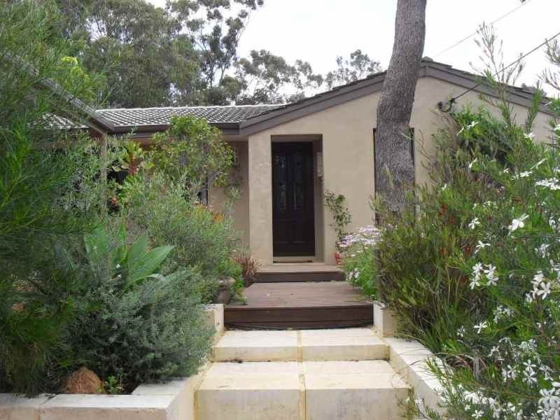 15 Snowball Road, Kalamunda WA 6076