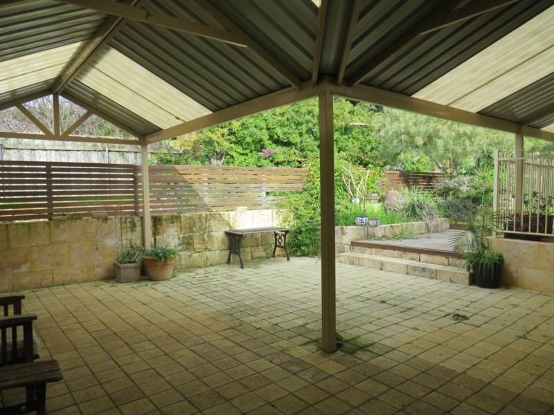 15 Snowball Road, Kalamunda WA 6076