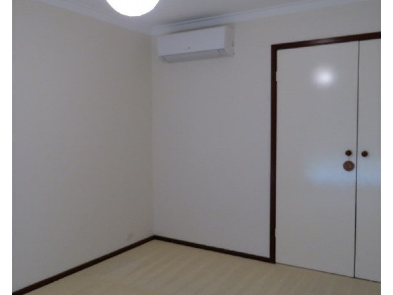 11 Mallee Way, Forrestfield WA 6058