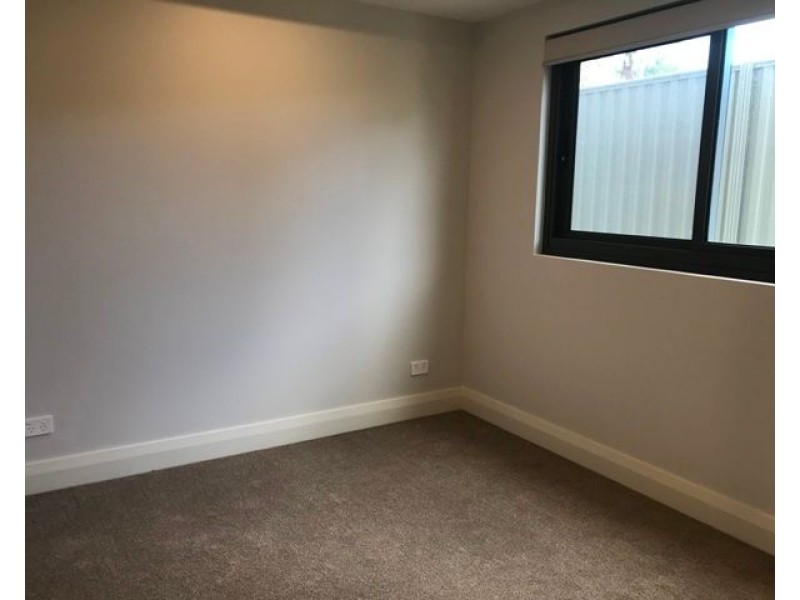 Unit 10/5 Kalamunda Road, Kalamunda WA 6076