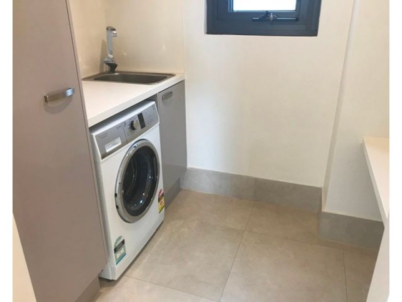 Unit 10/5 Kalamunda Road, Kalamunda WA 6076