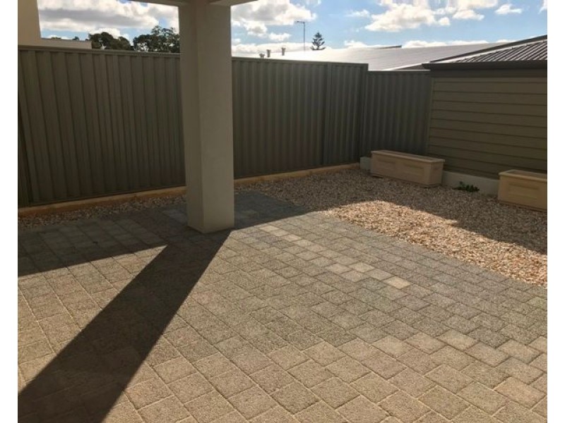 Unit 10/5 Kalamunda Road, Kalamunda WA 6076