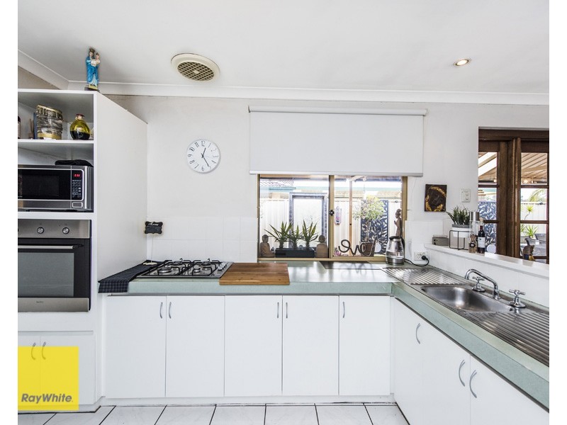 25 Jaffa Close, Seville Grove WA 6112