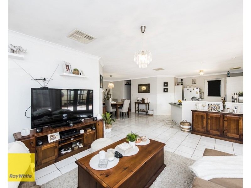 25 Jaffa Close, Seville Grove WA 6112