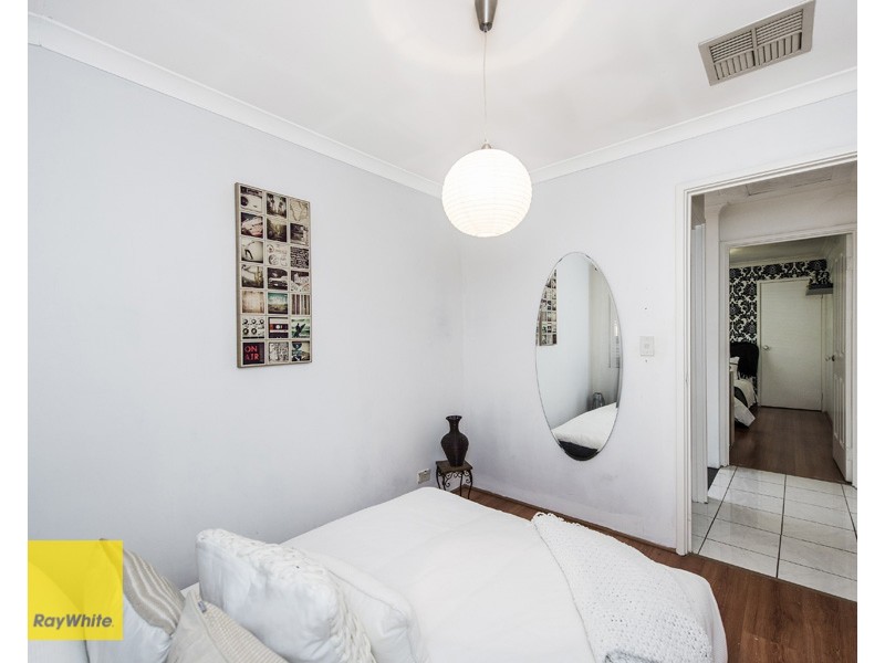 25 Jaffa Close, Seville Grove WA 6112