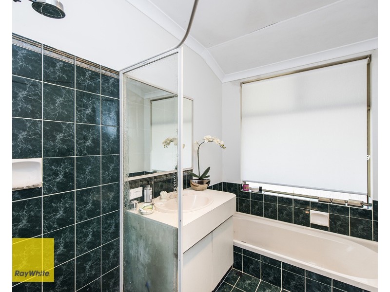 25 Jaffa Close, Seville Grove WA 6112