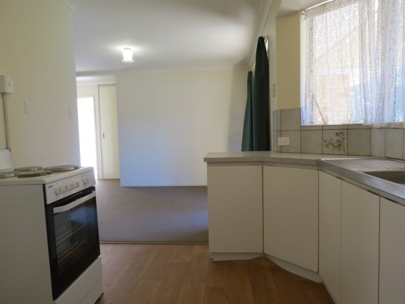 1 Brolga Court, High Wycombe WA 6057