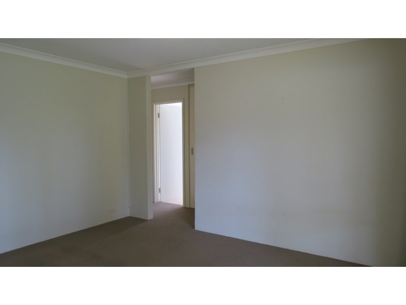 1 Brolga Court, High Wycombe WA 6057