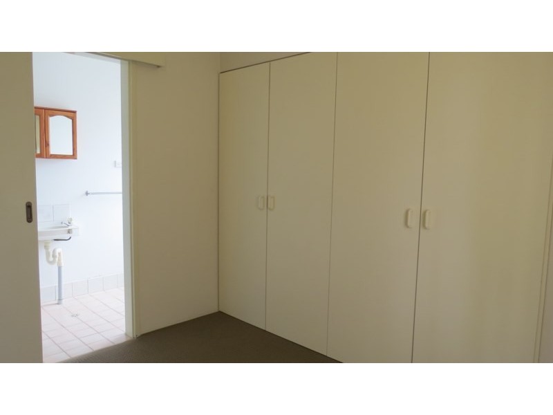 1 Brolga Court, High Wycombe WA 6057