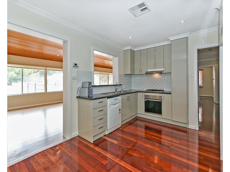 50 Coral Road, Kalamunda WA 6076