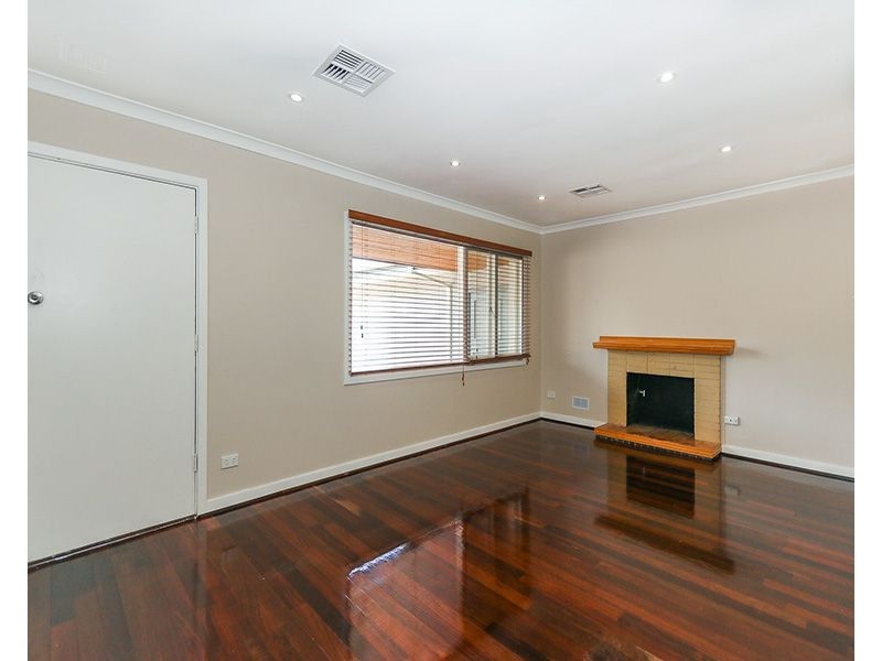 50 Coral Road, Kalamunda WA 6076