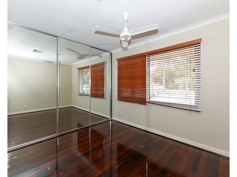 50 Coral Road, Kalamunda WA 6076