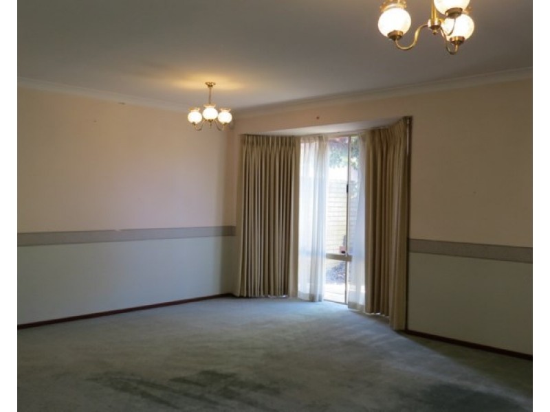 15 Madderson Road, High Wycombe WA 6057