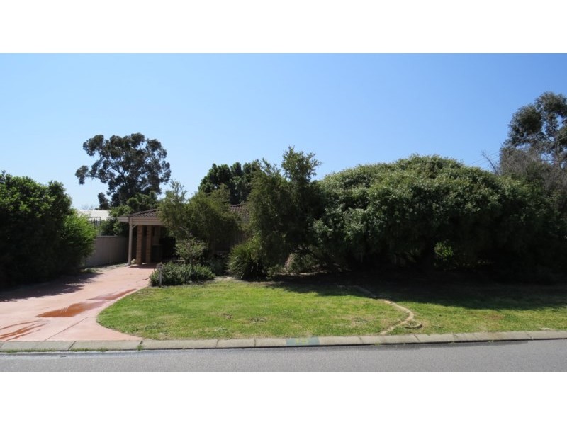 15 Madderson Road, High Wycombe WA 6057