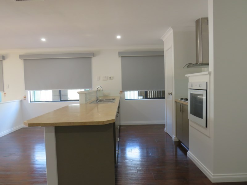 8 Denver Rise, High Wycombe WA 6057