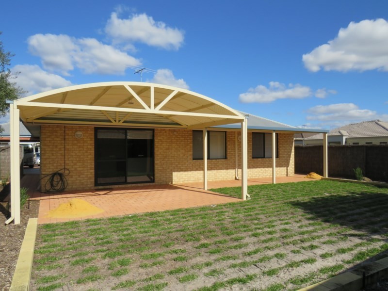 8 Denver Rise, High Wycombe WA 6057