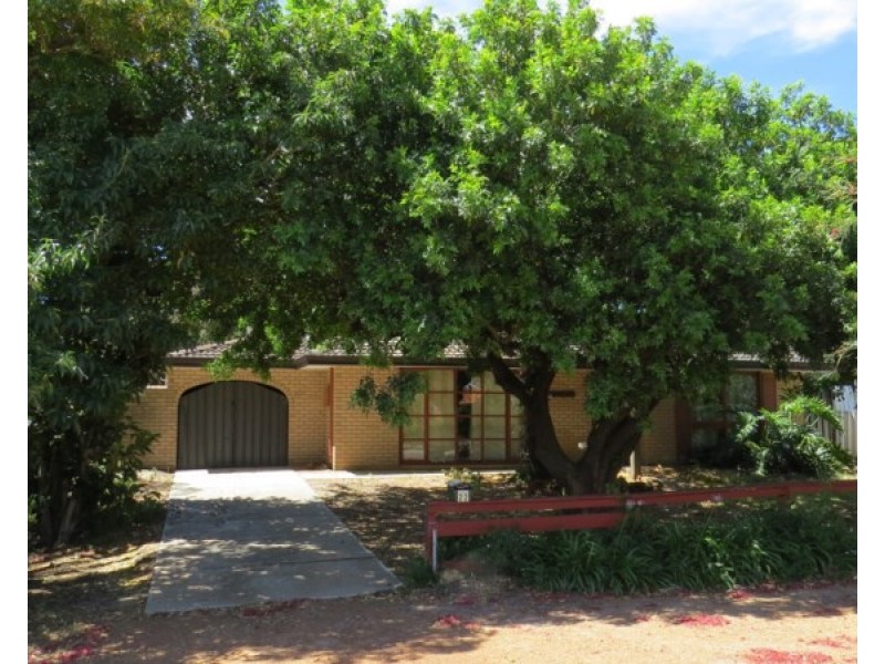 22 Glyde Road, Lesmurdie WA 6076