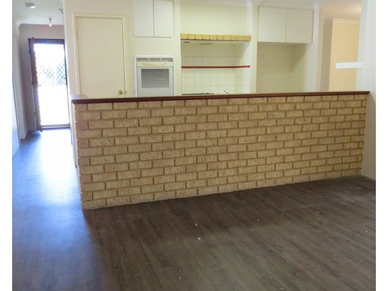 8A Dillon Place, Gosnells WA 6110