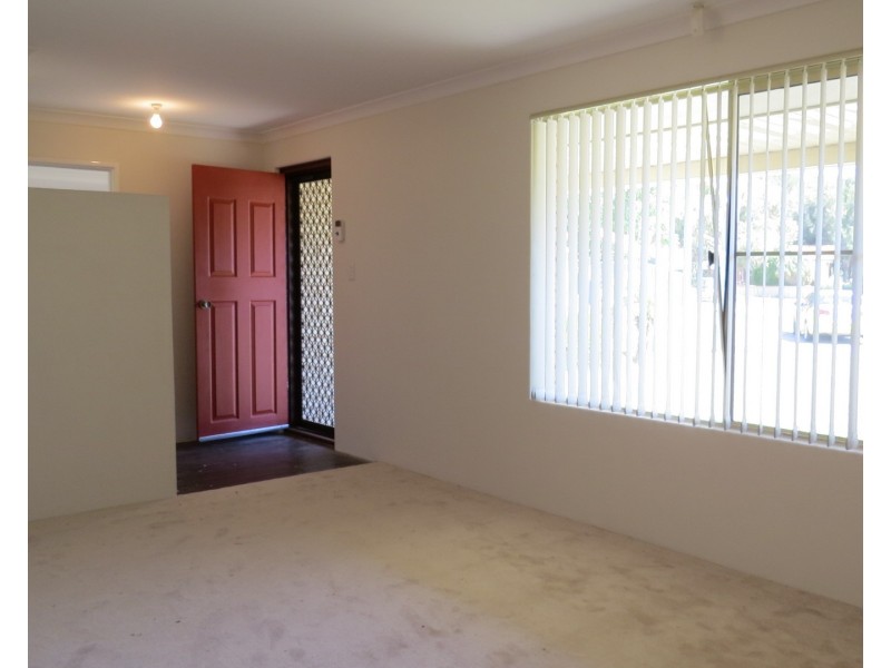 8A Dillon Place, Gosnells WA 6110