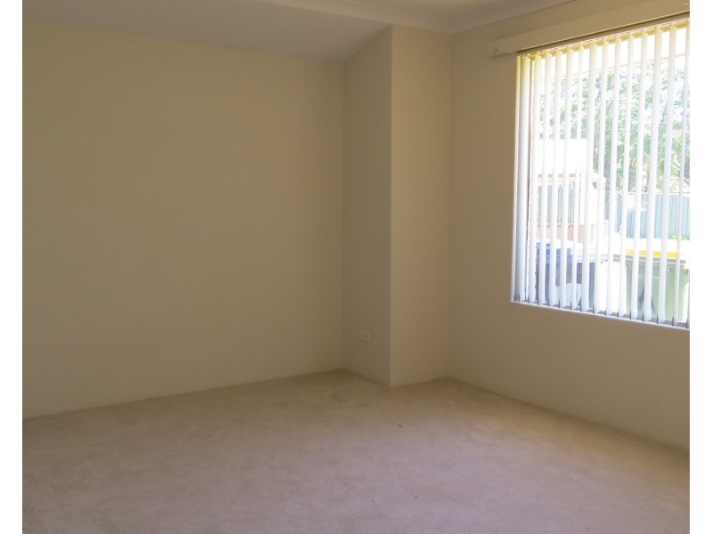 8A Dillon Place, Gosnells WA 6110