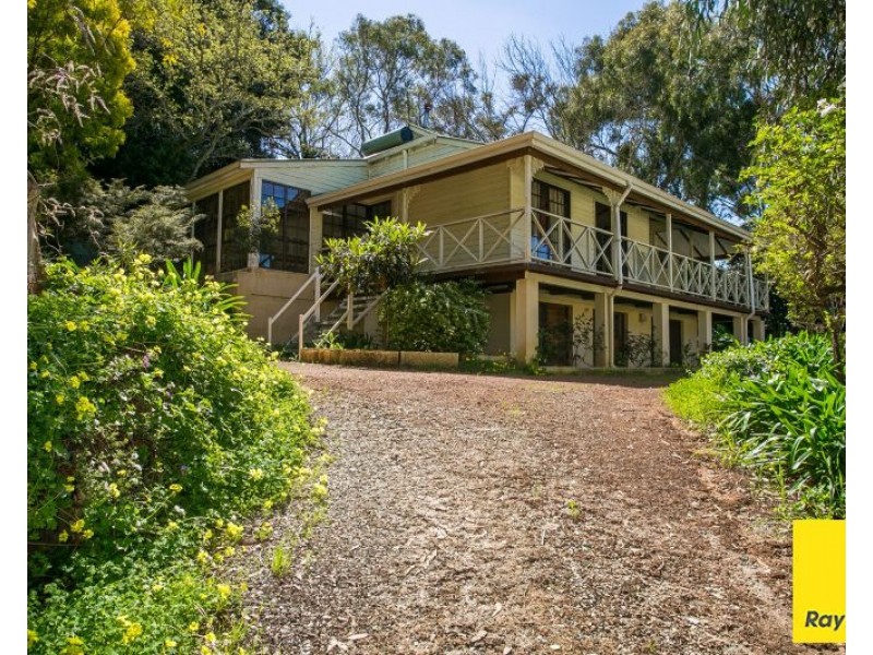 186 Urch Road, Roleystone WA 6111