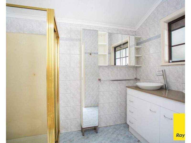 186 Urch Road, Roleystone WA 6111