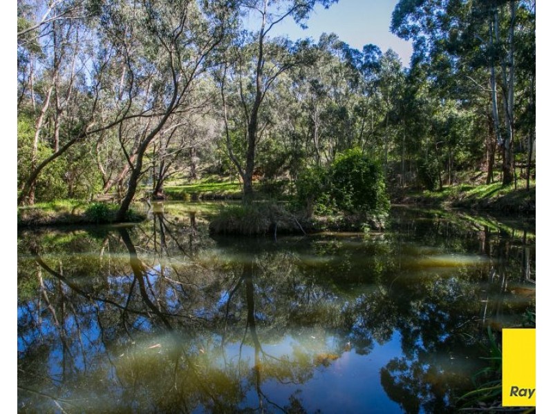 186 Urch Road, Roleystone WA 6111