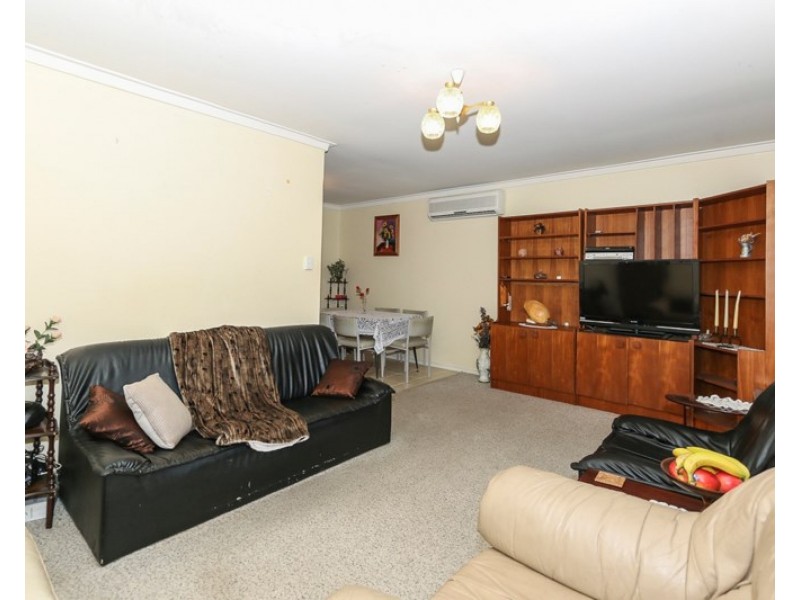 6 Laurel Street, Forrestfield WA 6058