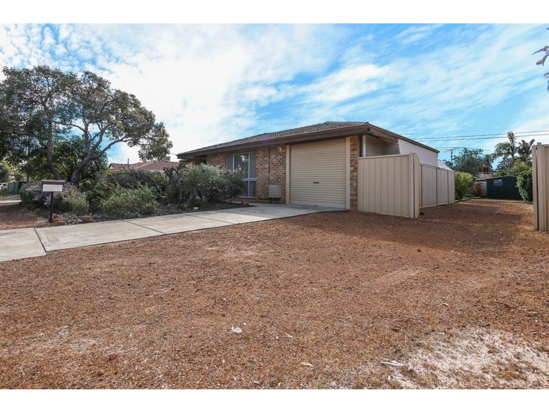 6 Laurel Street, Forrestfield WA 6058