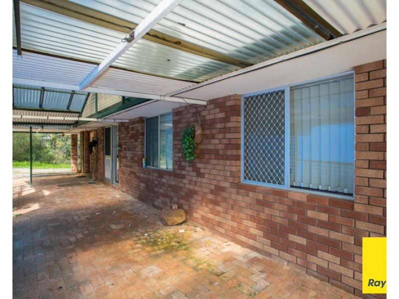 103 Railway Road, Gooseberry Hill WA 6076