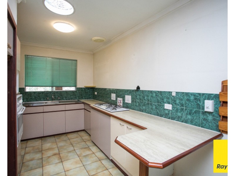 103 Railway Road, Gooseberry Hill WA 6076