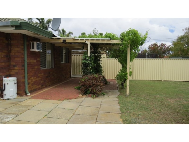 32A Almond Way, Forrestfield WA 6058