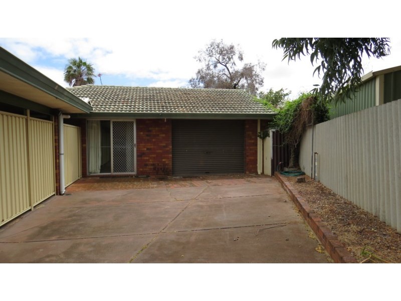 32A Almond Way, Forrestfield WA 6058