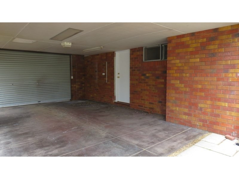 32A Almond Way, Forrestfield WA 6058