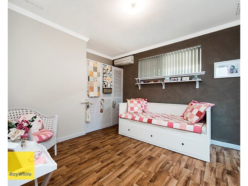 13 Hamilton Road, High Wycombe WA 6057