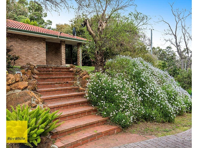 16 Carstairs Road, Darlington WA 6070